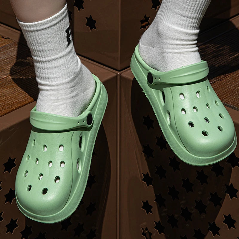 Summer Clogs Sandals – Lightweight Non-Slip Garden Shoes for Women & Men