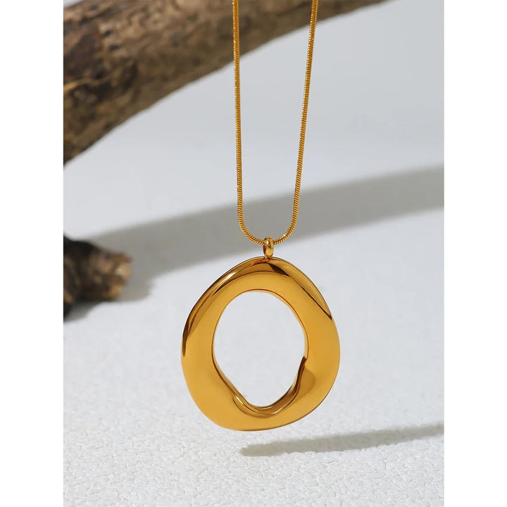 Irregular Pendant Necklace - 18K Gold Plated Stainless Steel