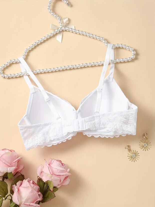 Contrasting lace push-up bras, comfortable and breathable cut-out bras, women's underwear.