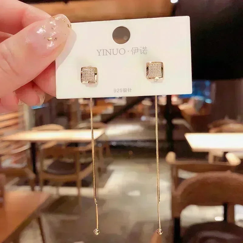 Brown Zircon Circle Earrings - Elegant Statement Jewelry for Women