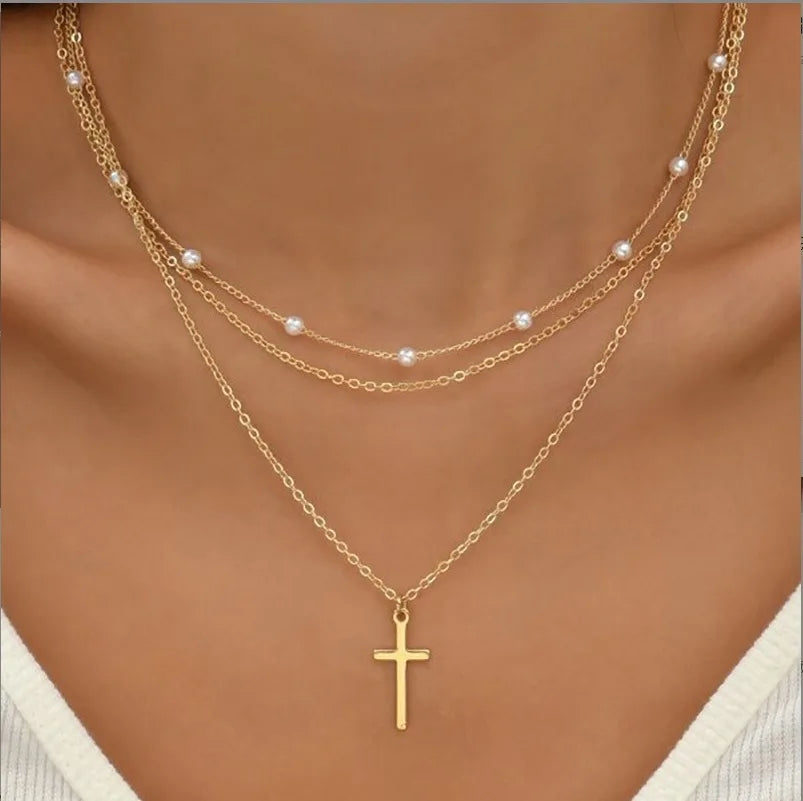 Heart Pendant Pearl Necklace Set | 14K Gold Choker for Women